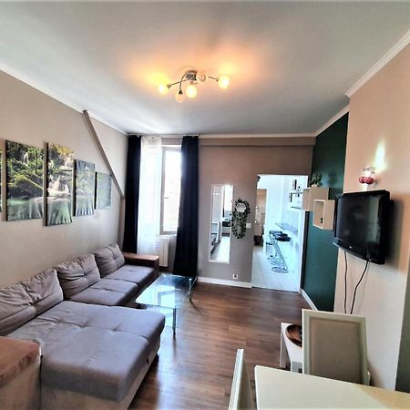 Appartement Refait Par Architecte. Proche De La Gare Et Le Centre De Reims Luaran gambar