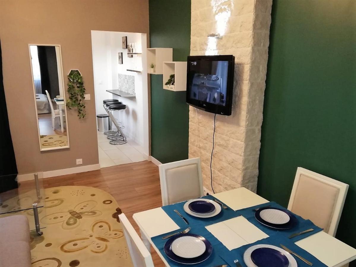 Appartement Refait Par Architecte. Proche De La Gare Et Le Centre De Reims Luaran gambar