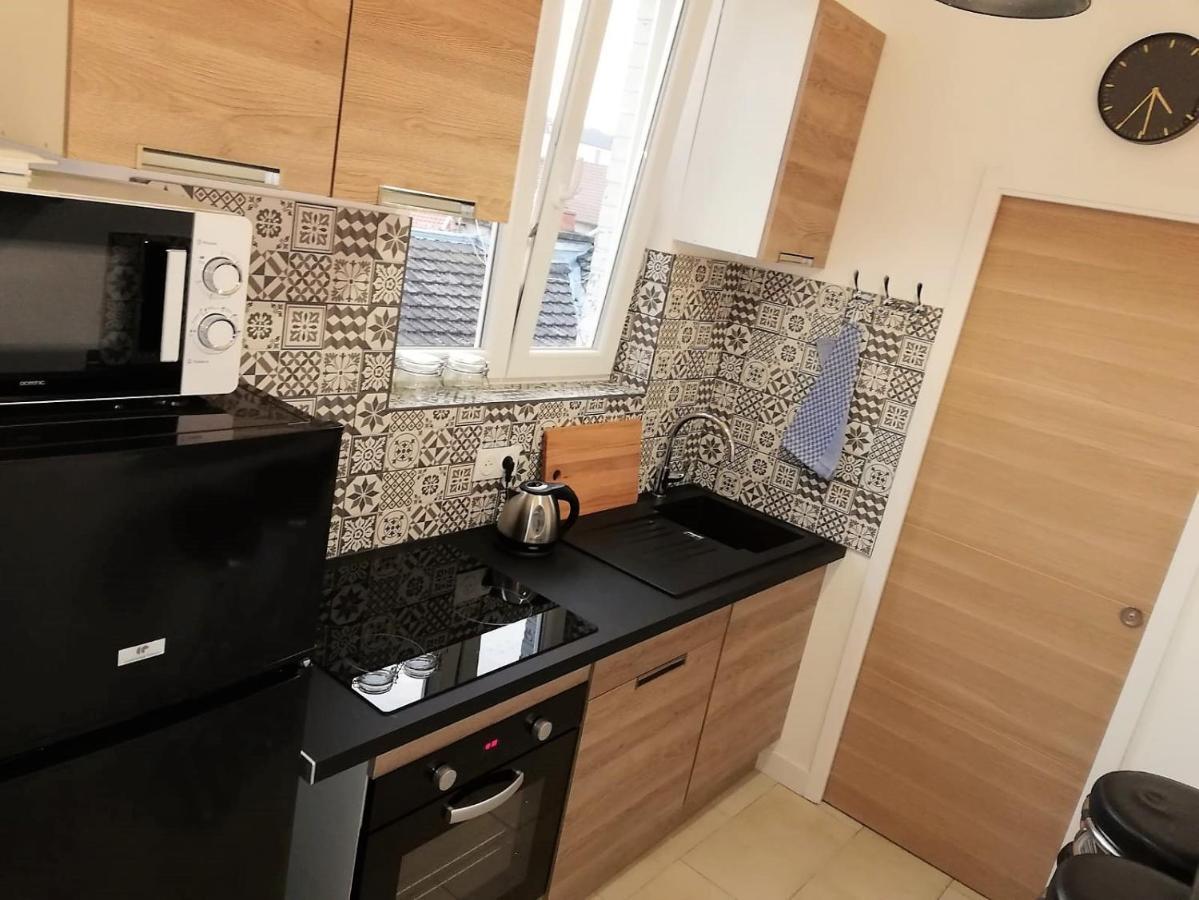 Appartement Refait Par Architecte. Proche De La Gare Et Le Centre De Reims Luaran gambar