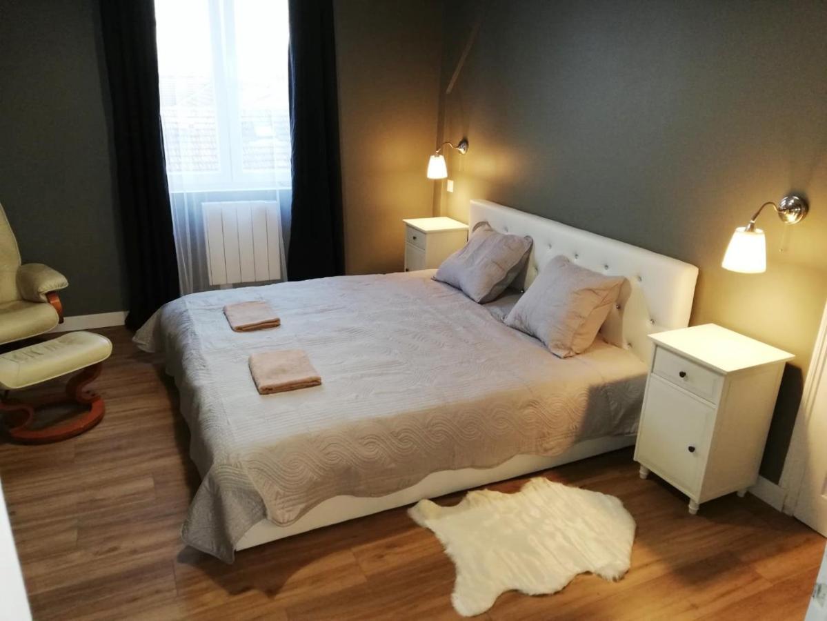 Appartement Refait Par Architecte. Proche De La Gare Et Le Centre De Reims Luaran gambar