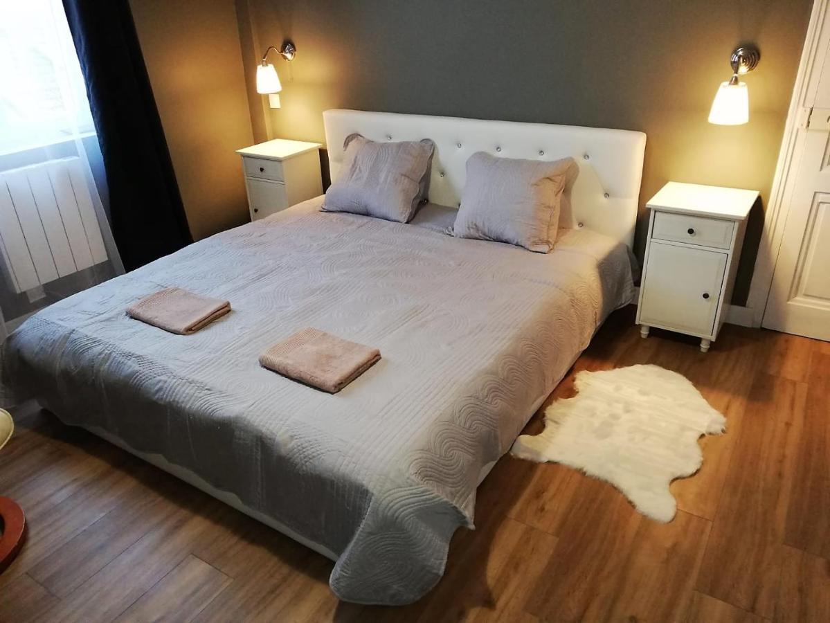 Appartement Refait Par Architecte. Proche De La Gare Et Le Centre De Reims Luaran gambar